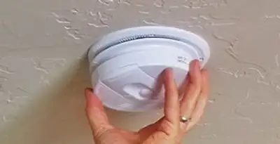 Smoke detector installation service ensuring home safety in Olathe, KS